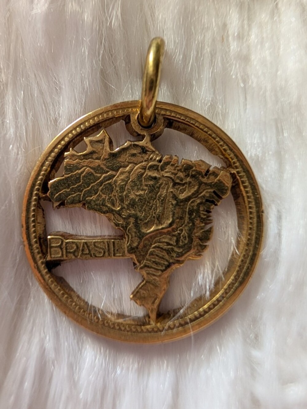 1946 Brasil Carved Cruzeiro Coin Pendant